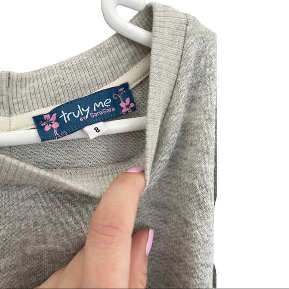TRULY ME by Sara Sara Kids' Zip Back Crewneck Sweatshirt - Size 8 - Picture 3 of 3